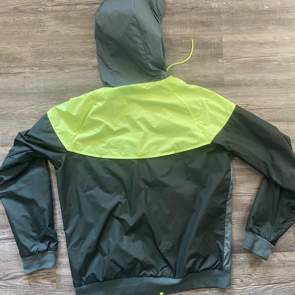 Nike Essentials Zero Windrunner Jacket Windrunner Gray volt 727324-393 Men's M - Picture 5 of 7